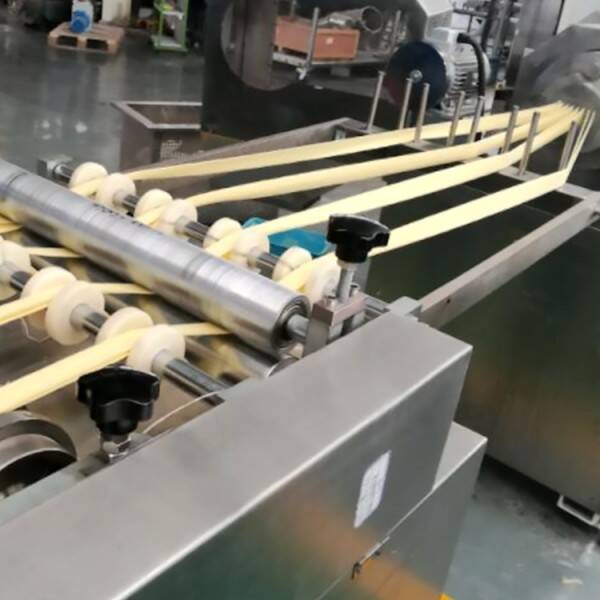 Máquina de fazer comida de lanche para cornetas de alta capacidade Linha de produção de máquinas para batatas fritas com cornetas